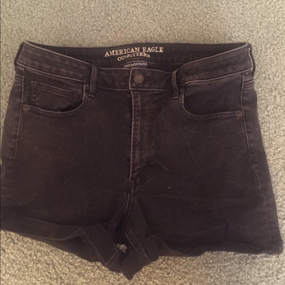 Black High Waisted American Eagle Shorts